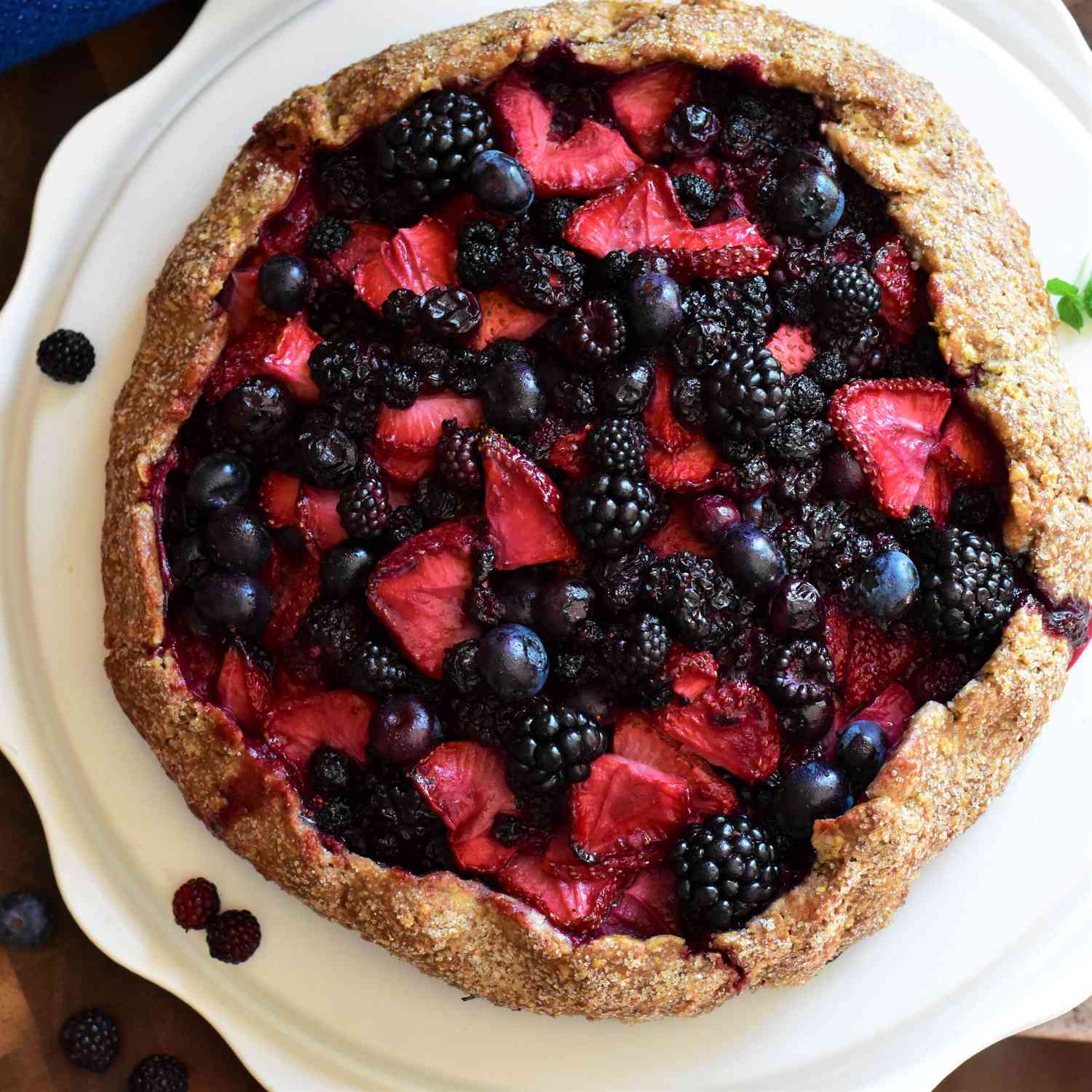 Crostata with fruits